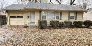 8423 Boone Boulevard Gallery 1