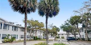 2270 NE 68th St Gallery 26