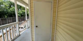 Recently renovated 1 bedroom 1 bath condo for rent in Riverwalk! Gallery 13