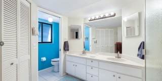 1914 SE 40th Terrace unit: 105 Gallery 11