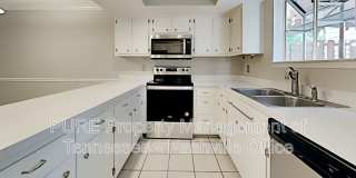 120 Spring Place Drive Gallery 11