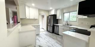 4507 HIGHLAND GREEN Court Gallery 6