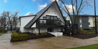 Edwin Gallery 17