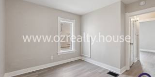 3907 Lagrange St Gallery 13