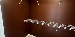 100 Bent Saddle St Gallery 22