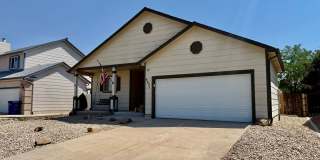 Charming 4-Bed Home with Pikes Peak Views in Security-Widefield Gallery 23