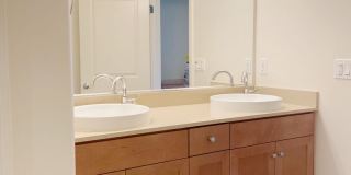 852 E Fielding St Gallery 9