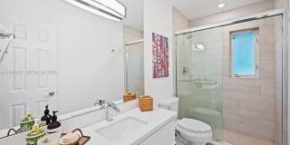 200 W Mashta Dr Gallery 17