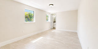 Absolutely Beautifully Remodeled 3-Bedroom Home with Florida Room, Carport & Large Yard – Move-In Ready! Gallery 7