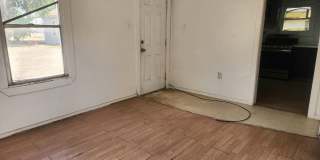 712 E Brazos Gallery 4