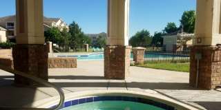 1 bed 1 bath w/ near DIA! $500 MOVE IN SPECIAL Gallery 13