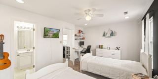 21071 MOSSY GLEN Terrace Gallery 43