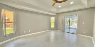 1438 SE Griffin Terrace Gallery 16