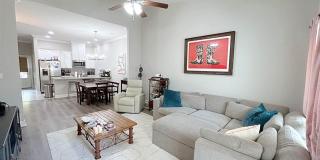 2 Bedroom Townhome Near LSU| Gated Community Gallery 4