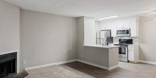 The Forest at Chasewood Apartment Homes Gallery 2