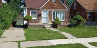 Charming 3 bedroom brick bungalow Gallery 1