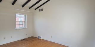 2134 Naudain St Gallery 9