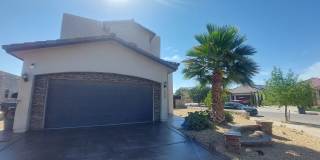 Backyard Oasis!!!  Beautiful 4 bedroom 2.5 bathroom 2 story home on corner lot! Gallery 1