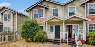 Charming 3BR/2.5BA Tacoma Single-Family Home – Pet Friendly w/ Ample Parking! Gallery 1