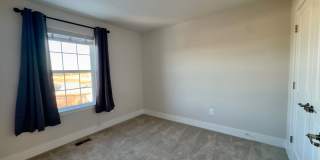 Charming 3 Bedroom/2 Bathroom/2 Half Bath Townhome in Windsor Mill, MD! Gallery 22