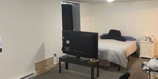 Charming 4 Bedroom 2 Bath House Gallery 25