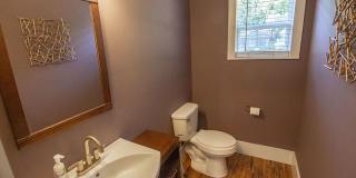 Modern 4bd Home - Fully Furnished Utilities Included Gallery 13