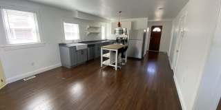 106 S WALNUT Street 106 S WALNUT Street Gallery 2