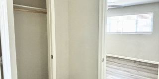 412 N 17th Dr Gallery 19