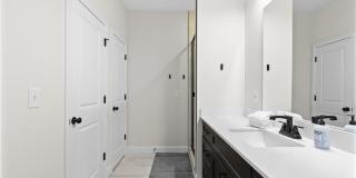 624 Robert Street NW Gallery 14