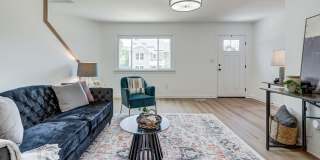 Completely Renovated 3 Bedroom Belmont Townhome Available Now! Gallery 9