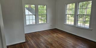 917 Pecan Boulevard Gallery 9