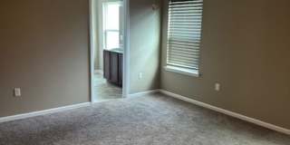 Beautiful and Spacious Westside Gem!!! Gallery 33
