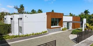 1941 NE 196th Ter Gallery 85