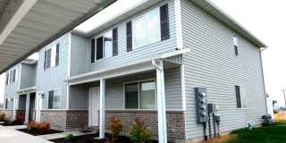 Upscale 2 Bedroom Smithfield Apartment Home Gallery 1