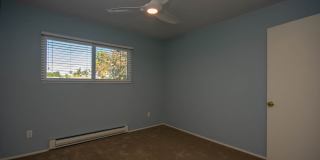 Cozy 2BD/2BA in Carlsbad Village Gallery 13