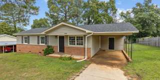 3 Br/2Ba Ranch Close to Post 3 Br/2Ba Ranch Close to Post Gallery 1