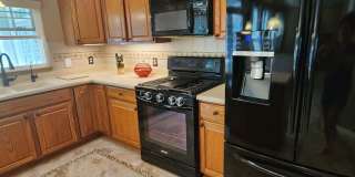Gorgeous 4 Bedroom Home For Rent in Avon Gallery 20