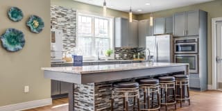 Ridge at Perry Bend Gallery 4