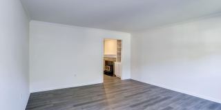 9012 PENN MANOR Court Gallery 13