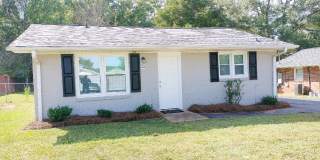 2 Bedroom Brick House in Williamston, SC Gallery 1