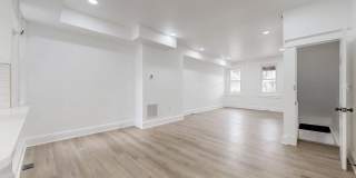 2320 W LEXINGTON Street Gallery 7