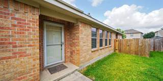 Spacious Single-Story Home with Solar Panels - Realtor Commission: $500 Spacious Single-Story Home with Solar Panels - Realtor Commission: $500 Gallery 8