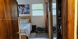 1411 SW 24th Ct Gallery 32