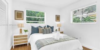 151 SE 9th Ct Gallery 22