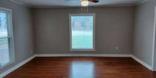 4 bed 2 bath house in Edmond, OK next to UCO campus Gallery 6