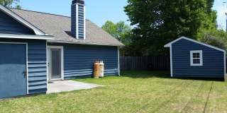 Three Bedroom Home -- Masonboro Loop Gallery 3