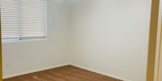 8201 West Quail Avenue Gallery 14