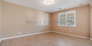 2214 E Chanute Pass Gallery 11