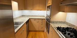 Experience upscale living in Downtown San Diego with great views. This is a must see! Gallery 25
