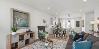 Gorgeous 3 bedroom end unit townhome with garage Gallery 16